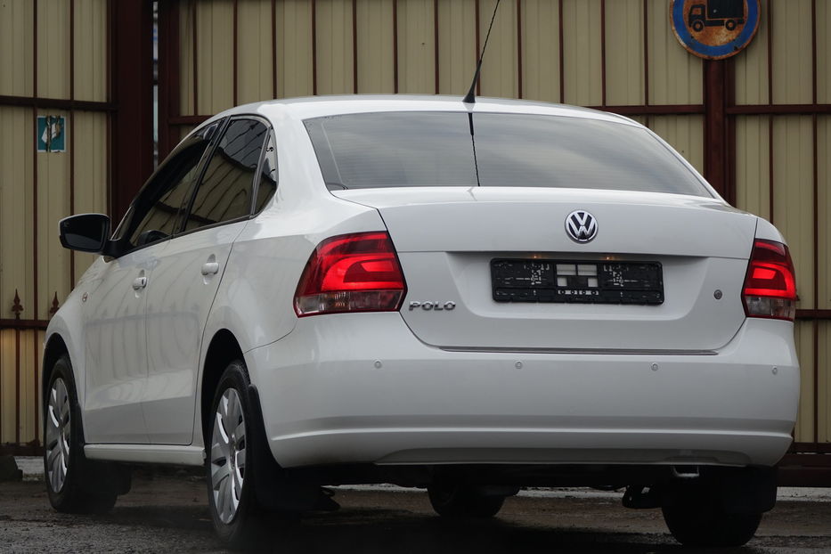 Продам Volkswagen Polo 1.6 АВТОМАТ! 2014 года в Одессе