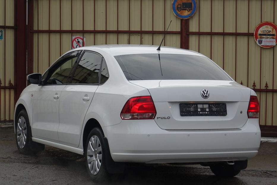 Продам Volkswagen Polo 1.6 АВТОМАТ! 2014 года в Одессе