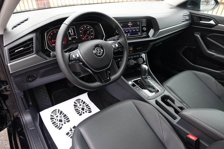 Продам Volkswagen Jetta LIMITED FULL 2020 года в Одессе