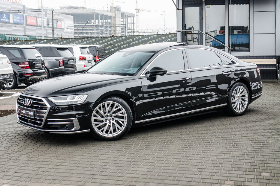 Продам Audi A8 L 55TFSI QUATTRO 2017 года в Киеве