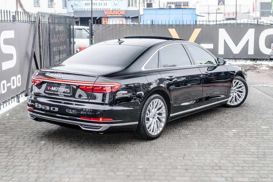 Продам Audi A8 L 55TFSI QUATTRO 2017 года в Киеве