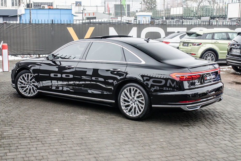 Продам Audi A8 L 55TFSI QUATTRO 2017 года в Киеве