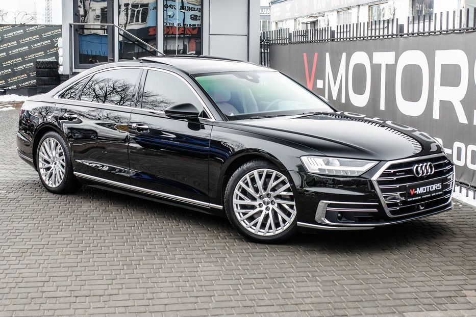 Продам Audi A8 L 55TFSI QUATTRO 2017 года в Киеве