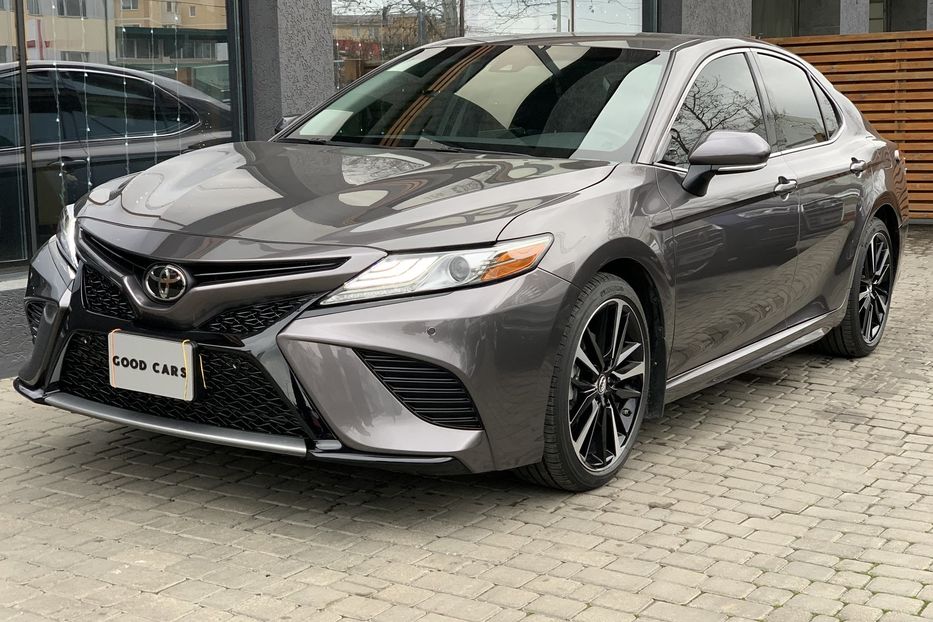 Продам Toyota Camry XSE 2018 2017 года в Одессе