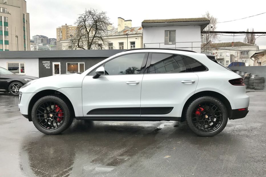 Продам Porsche Macan S 2015 года в Киеве