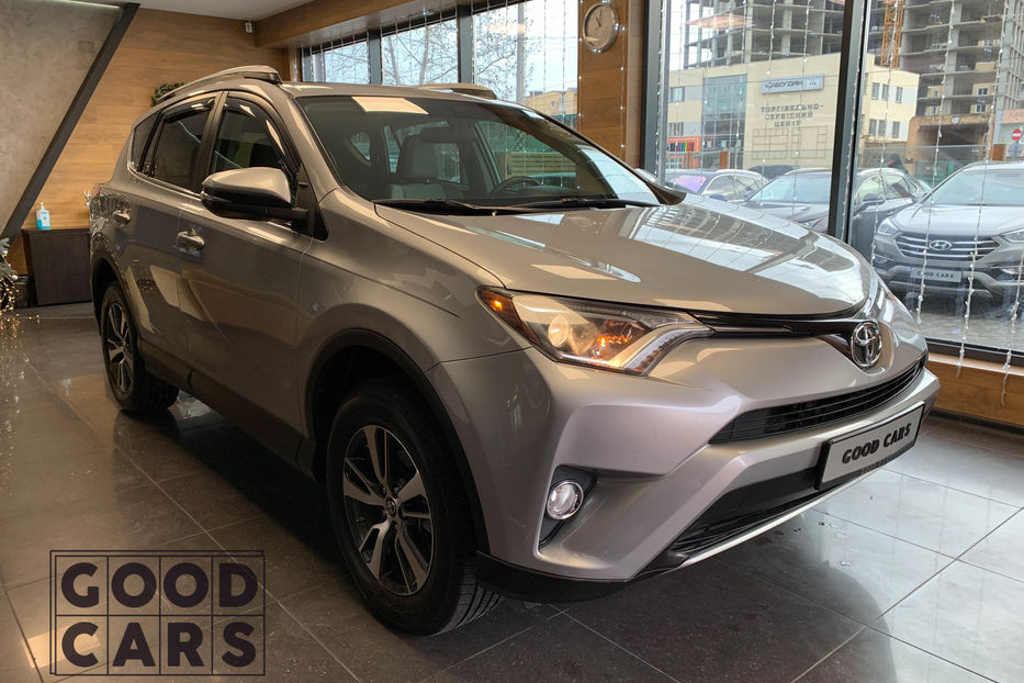 Продам Toyota Rav 4 XLE 2016 года в Одессе