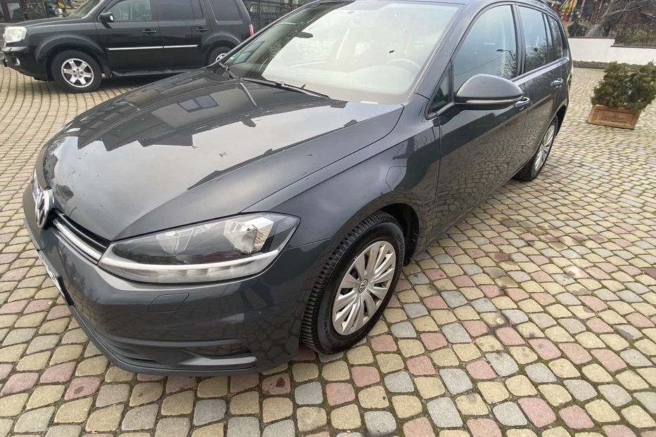 Продам Volkswagen Golf VII Автомат 2017 года в Львове