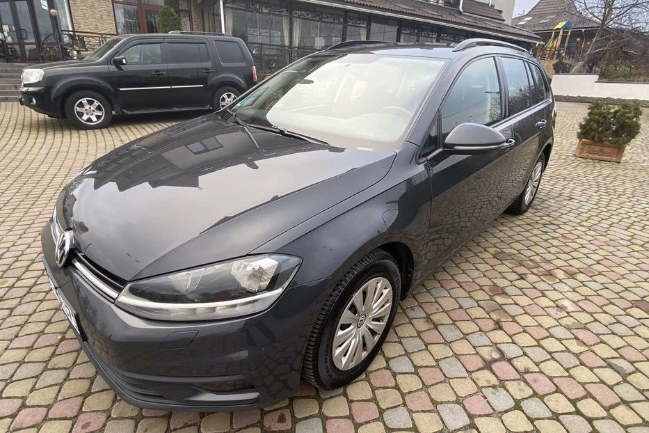 Продам Volkswagen Golf VII Автомат 2017 года в Львове