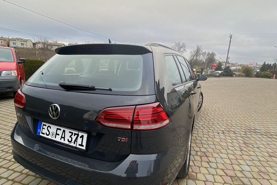 Продам Volkswagen Golf VII Автомат 2017 года в Львове