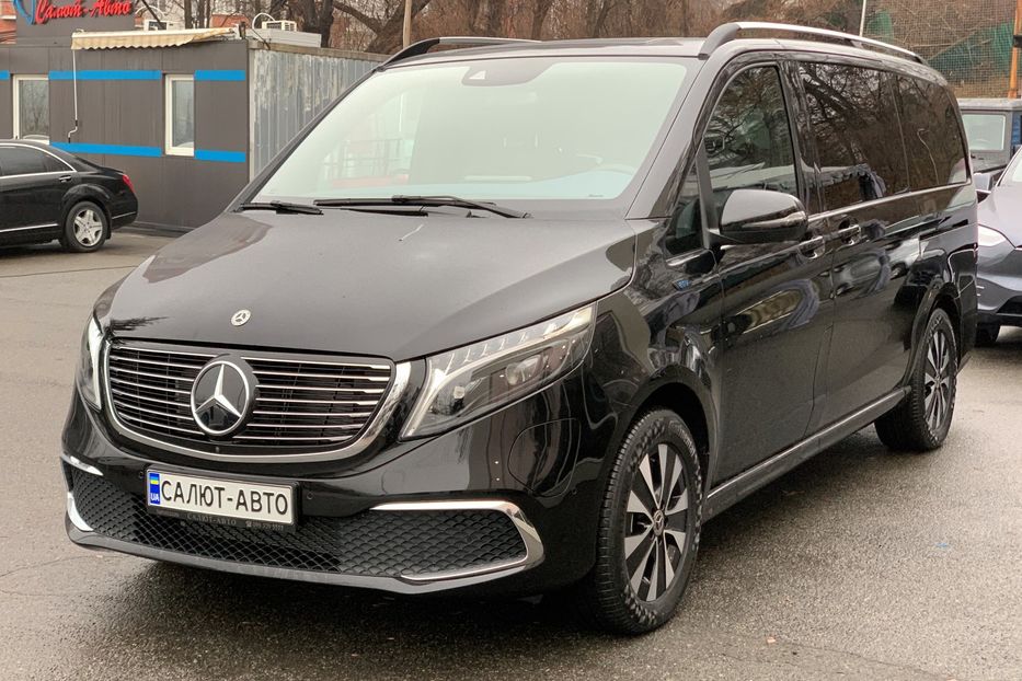 Продам Mercedes-Benz V-Class EQV300 2020 года в Киеве