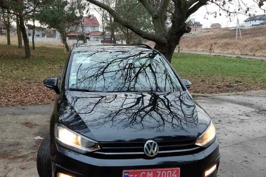 Продам Volkswagen Touran 2016 года в Львове