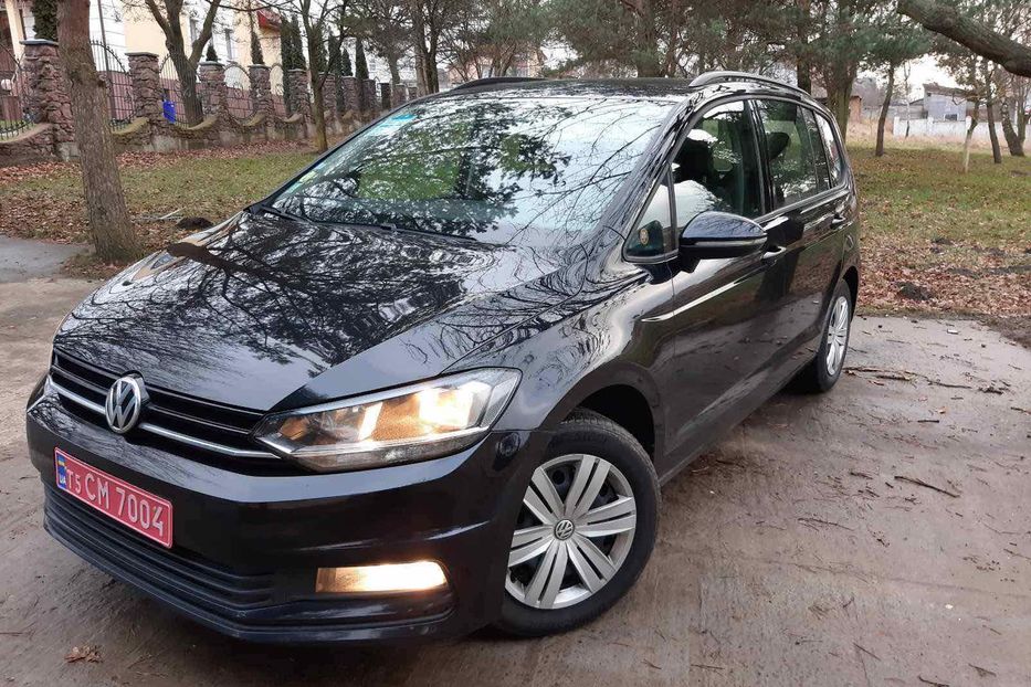 Продам Volkswagen Touran 2016 года в Львове