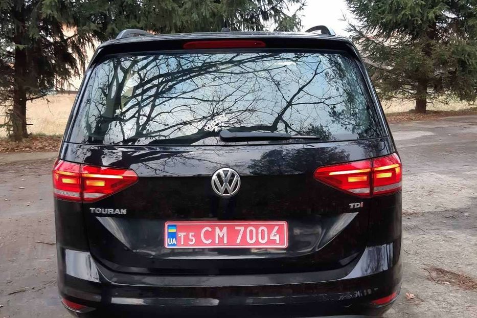 Продам Volkswagen Touran 2016 года в Львове