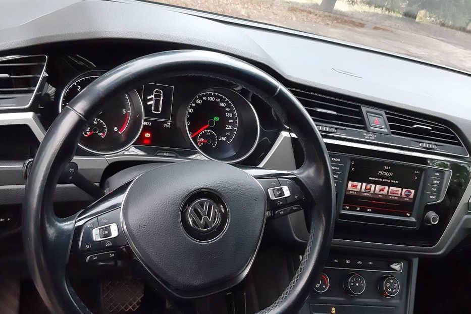 Продам Volkswagen Touran 2016 года в Львове