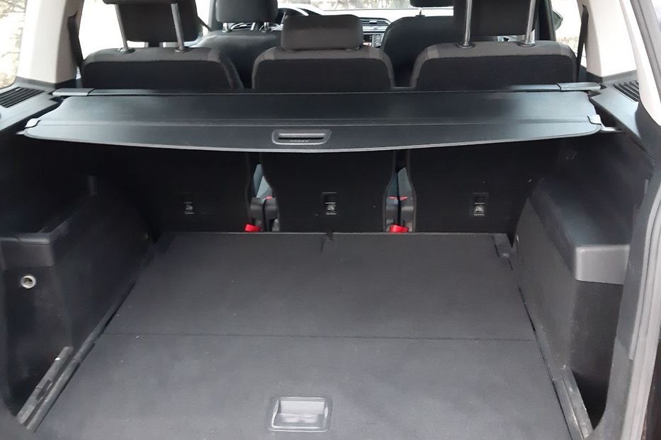 Продам Volkswagen Touran 2016 года в Львове