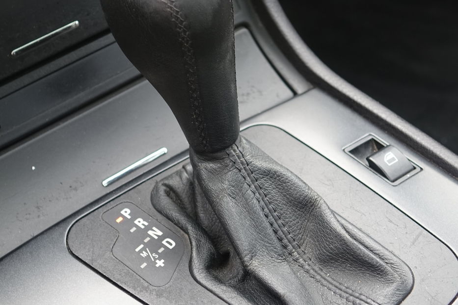 Продам BMW 320 DIESEL 2004 года в Одессе