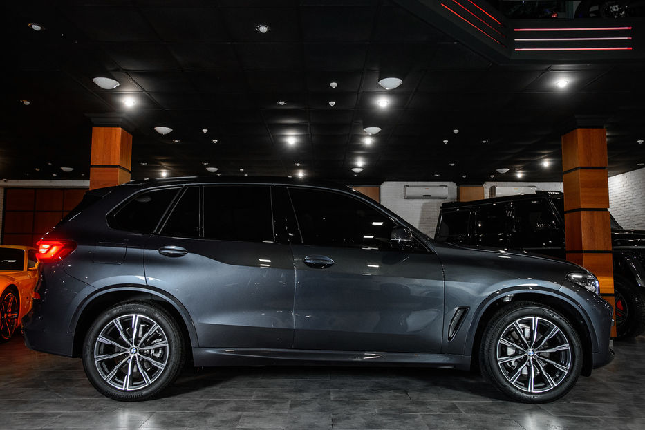 Продам BMW X5 M-paket 2019 года в Одессе