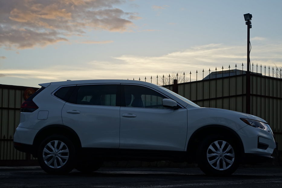 Продам Nissan Rogue SV AWD 2019 года в Одессе