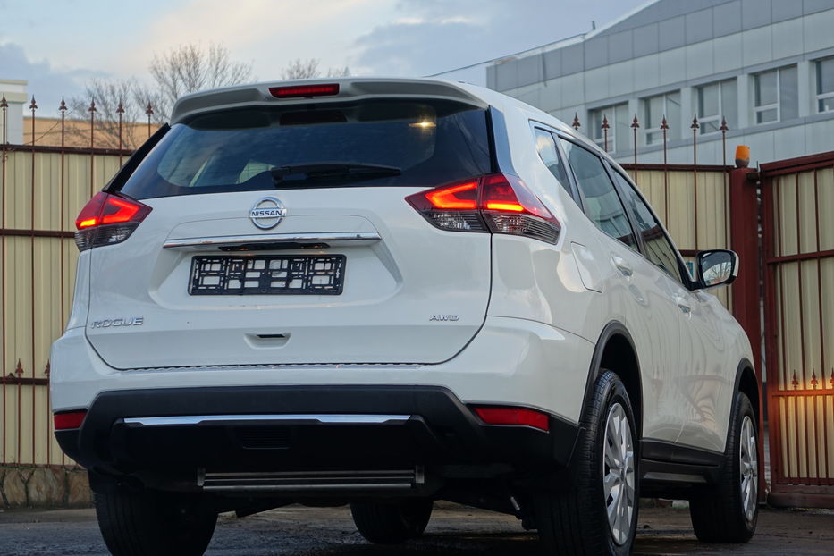 Продам Nissan Rogue SV AWD 2019 года в Одессе