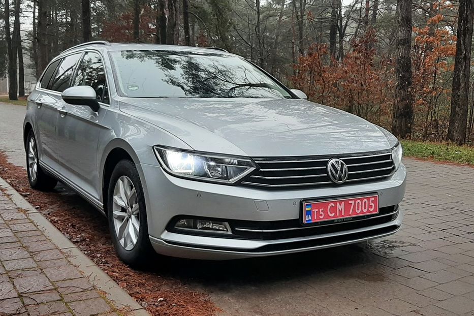 Продам Volkswagen Passat B8 Panorama 2016 года в Львове