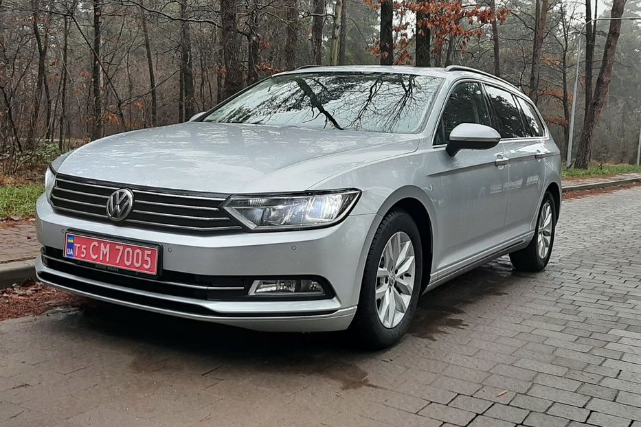 Продам Volkswagen Passat B8 Panorama 2016 года в Львове