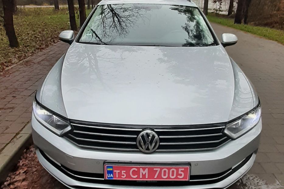 Продам Volkswagen Passat B8 Panorama 2016 года в Львове