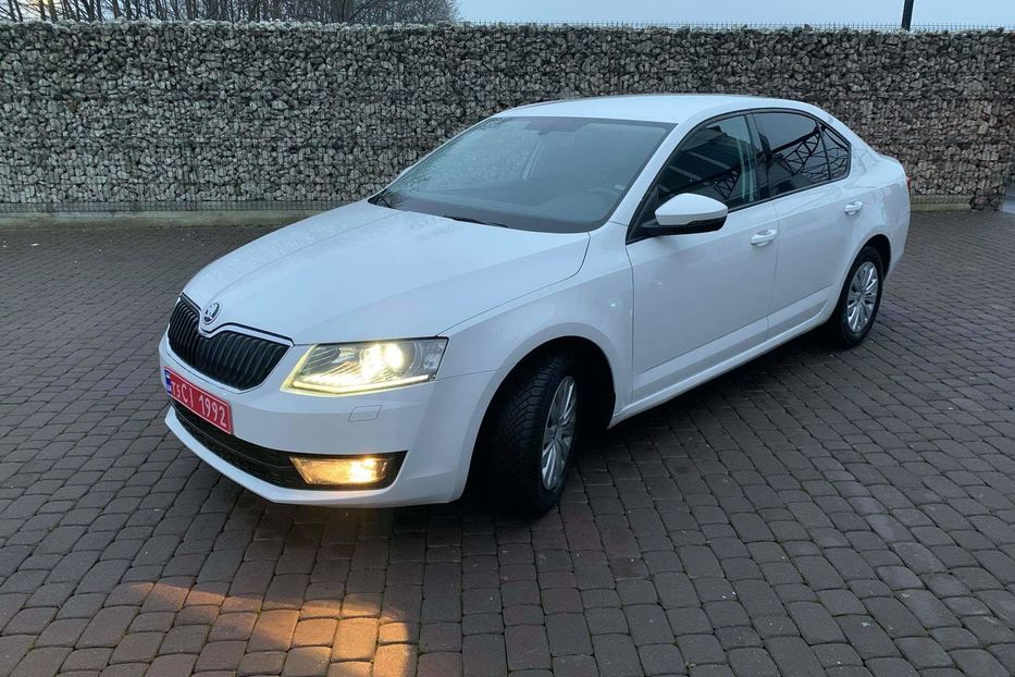 Продам Skoda Octavia A7 Не Мальована 2015 года в Львове