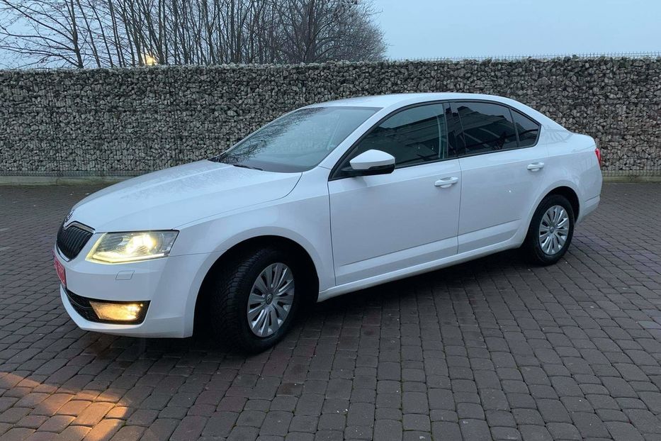 Продам Skoda Octavia A7 Не Мальована 2015 года в Львове