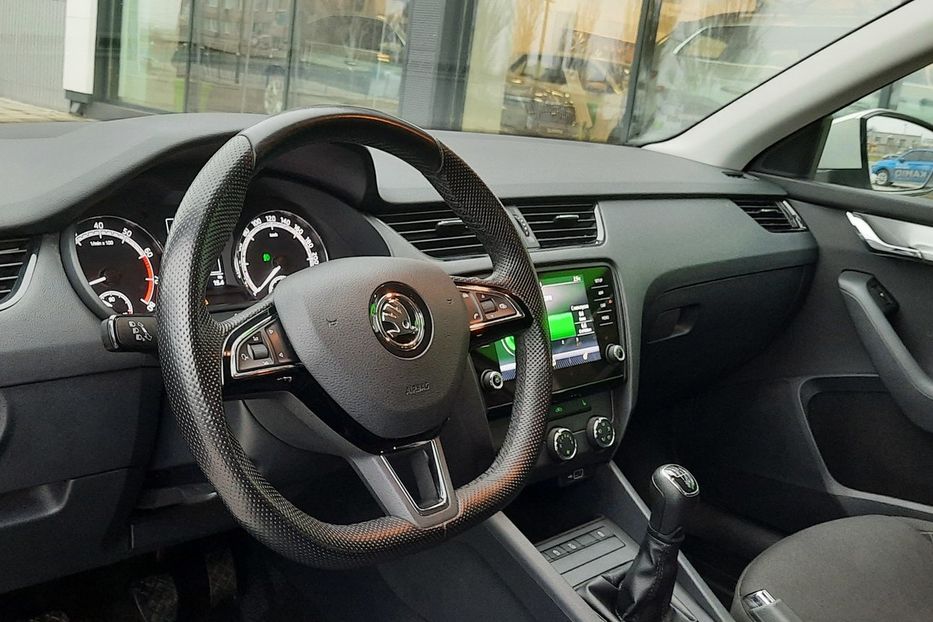 Продам Skoda Octavia A7 2019 года в Николаеве