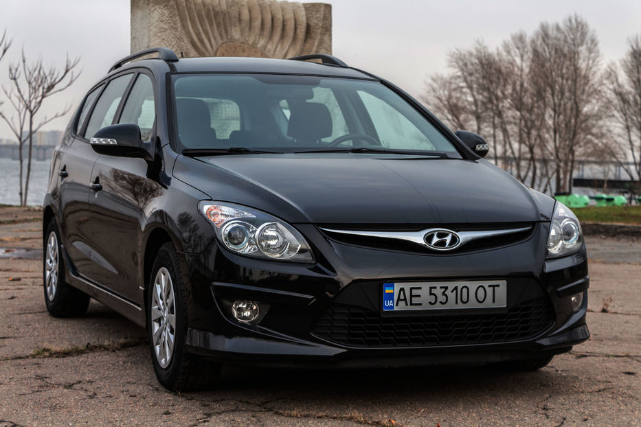 Продам Hyundai i30  2011 года в Днепре