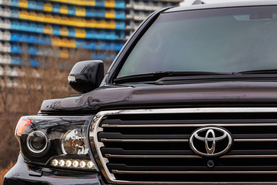 Продам Toyota Land Cruiser 200 BROWNSTONE 2014 года в Днепре