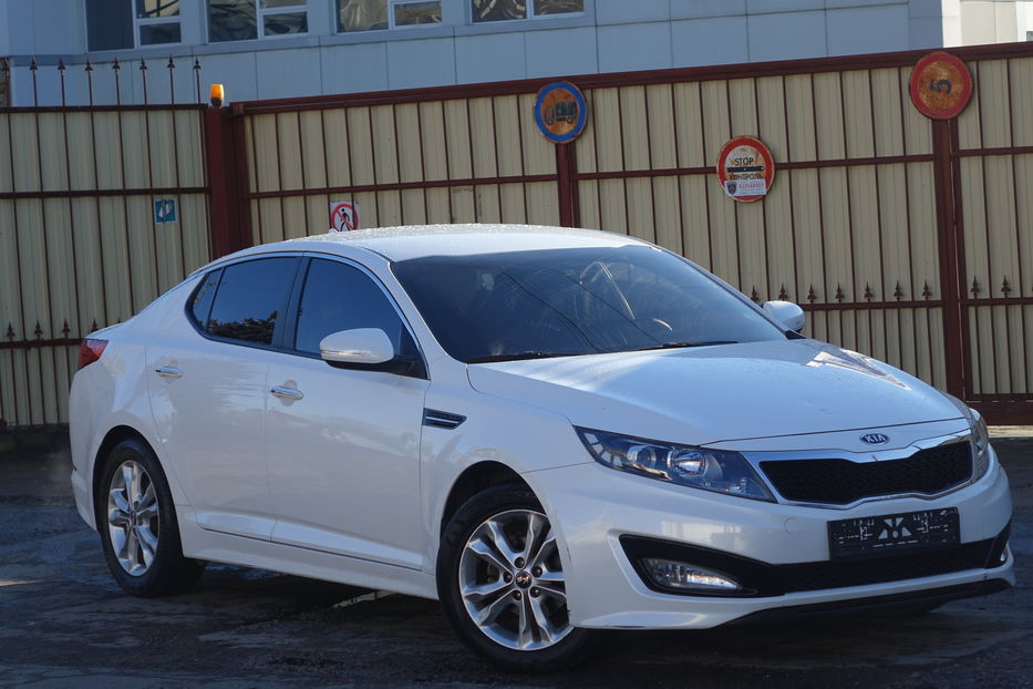 Продам Kia Optima LUX 2012 года в Одессе