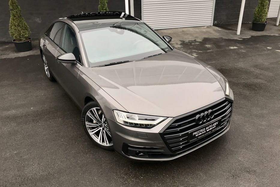 Продам Audi A8 55 TFSI 2017 года в Киеве