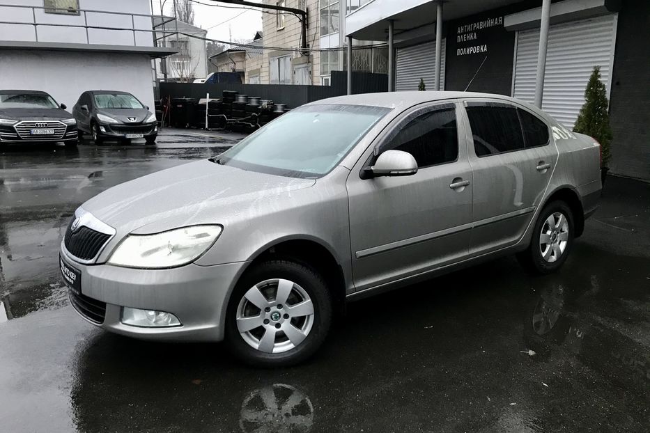 Продам Skoda Octavia A5 1.8 TSI 2009 года в Киеве