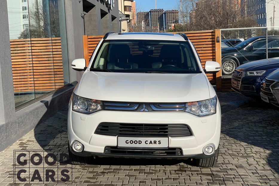 Продам Mitsubishi Outlander Official 2012 года в Одессе