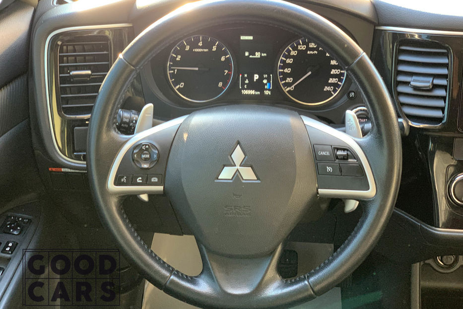 Продам Mitsubishi Outlander Official 2012 года в Одессе