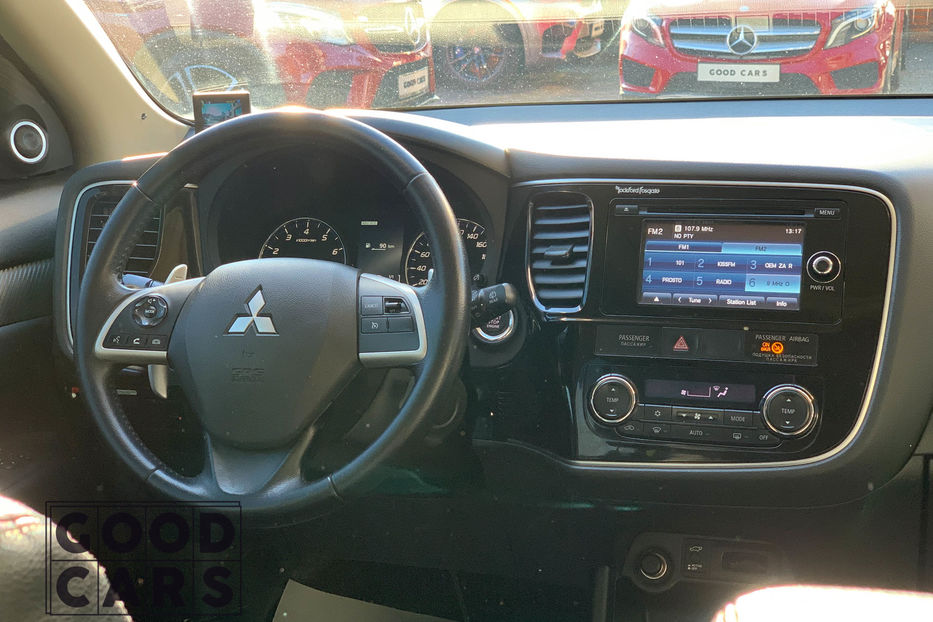 Продам Mitsubishi Outlander Official 2012 года в Одессе