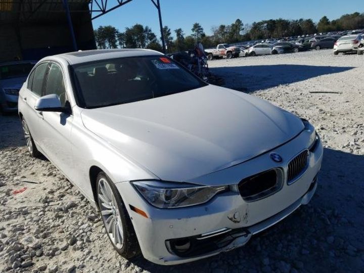 Продам BMW 328 I 2014 года в Черновцах