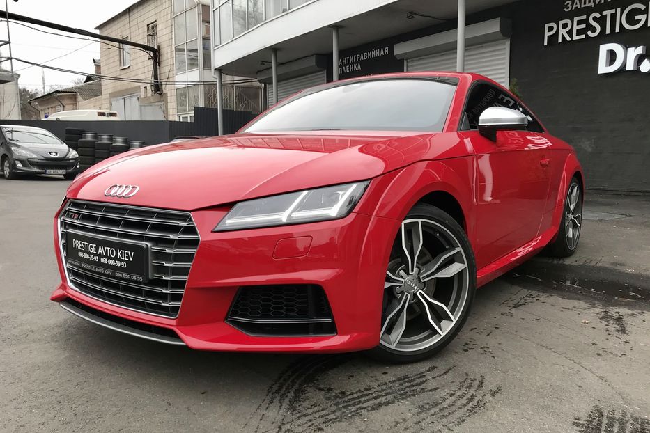 Продам Audi TTS 2,0TFSI 2015 года в Киеве