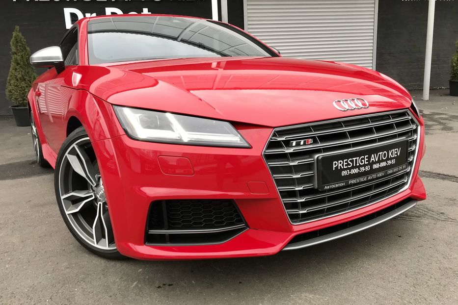 Продам Audi TTS 2,0TFSI 2015 года в Киеве