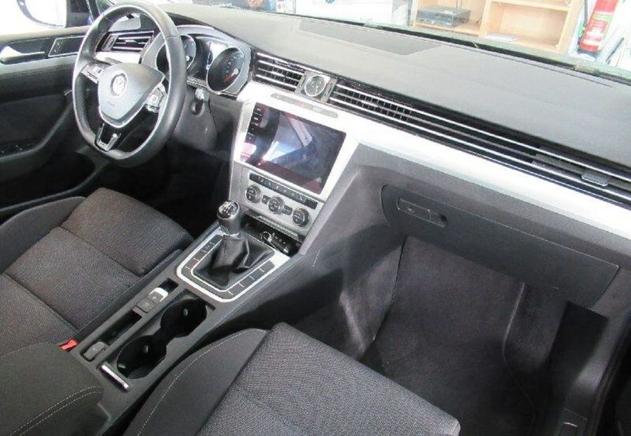 Продам Volkswagen Passat B8 2.0 BLUEMOTION в м. Львів 2017 года в Львове