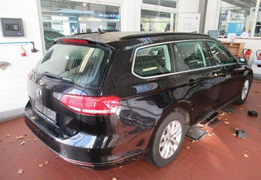 Продам Volkswagen Passat B8 2.0 BLUEMOTION в м. Львів 2017 года в Львове