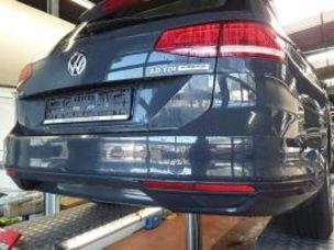 Продам Volkswagen Passat B8 2.0 BLUEMOTION Львів  без підк 2016 года в Львове