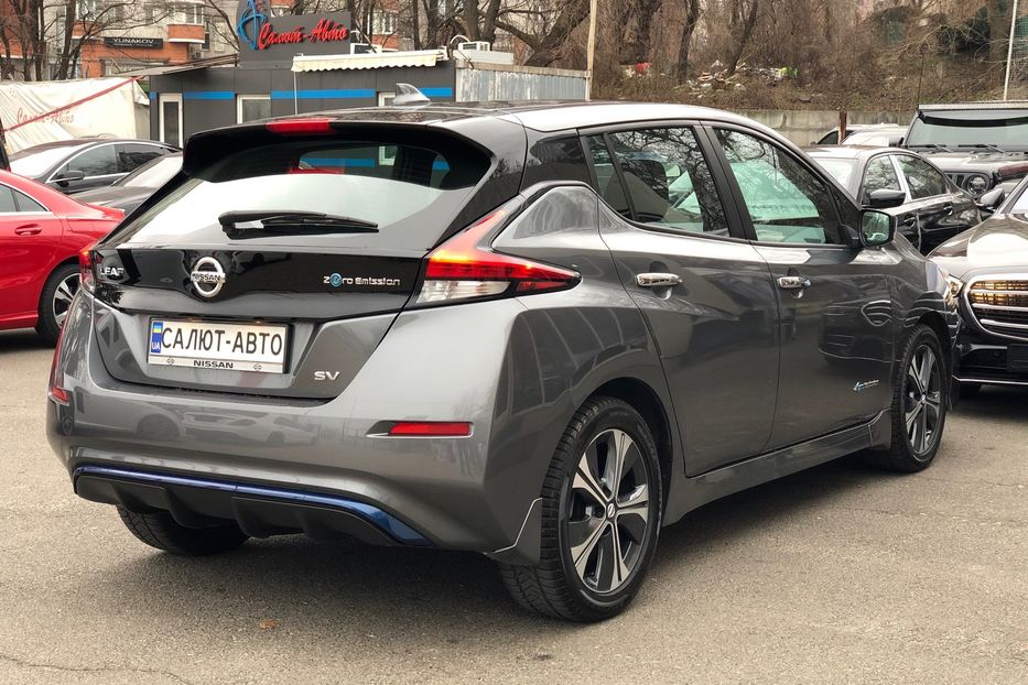 Продам Nissan Leaf SV ZeroEmission  2018 года в Киеве