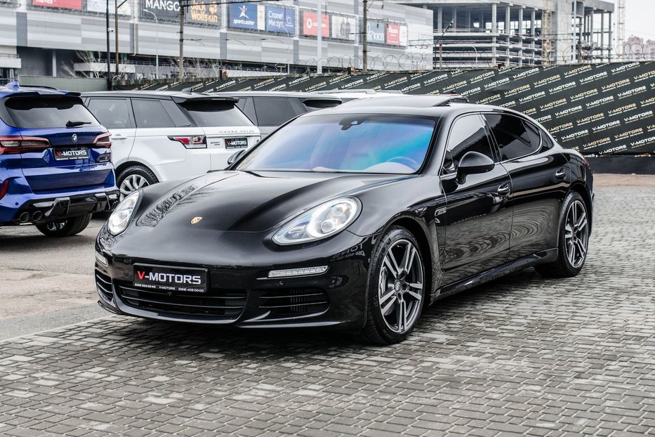 Продам Porsche Panamera 4S Executive Long 2014 года в Киеве