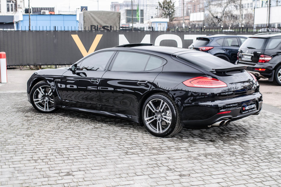 Продам Porsche Panamera 4S Executive Long 2014 года в Киеве