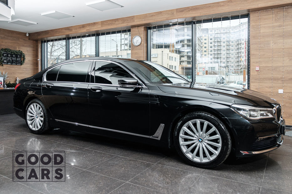 Продам BMW 730 Long X-Drive 2015 года в Одессе