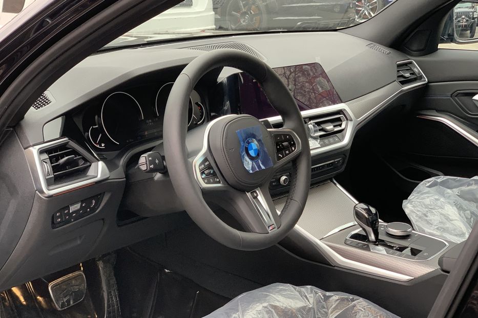 Продам BMW 320 D XDRIVE 2020 года в Киеве
