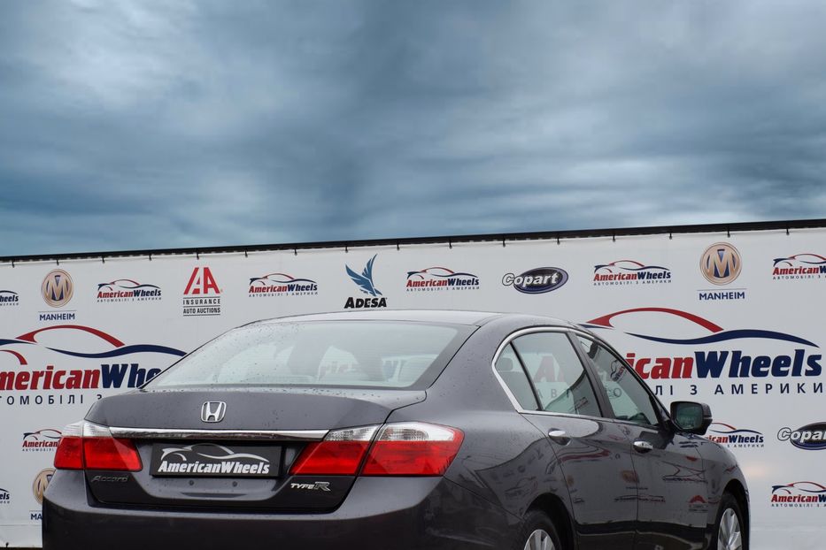 Продам Honda Accord EX 2013 года в Черновцах