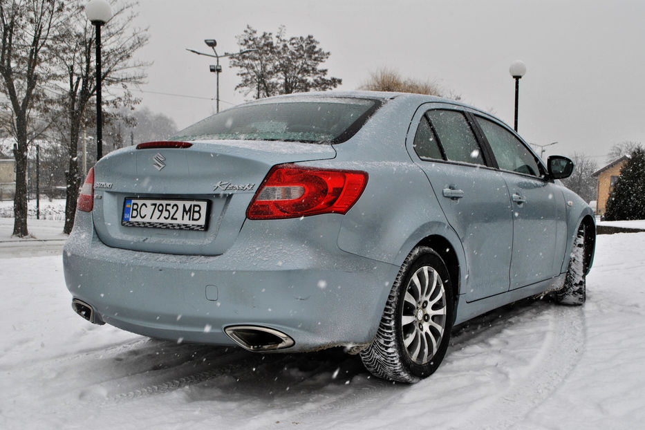 Продам Suzuki Kizashi 4WD 2009 года в Львове